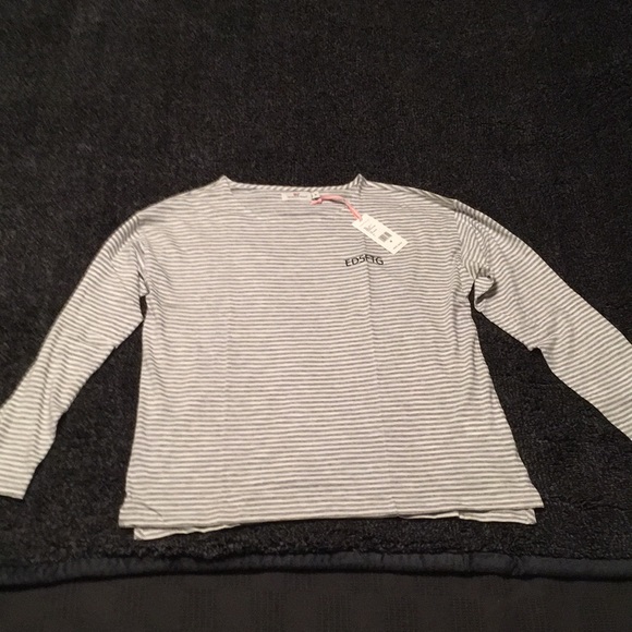 NWT Woman's Vineyard Vines shirt - Picture 1 of 5